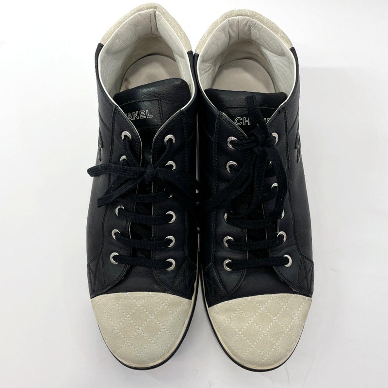 CHANEL sneakers COCO Mark leather Black white mens Used –