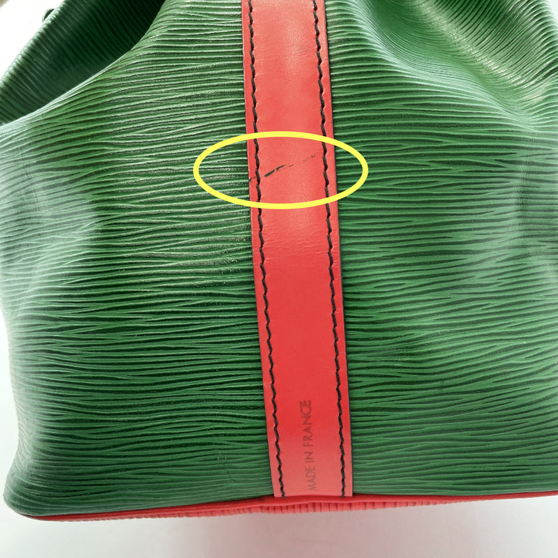 LOUIS VUITTON Shoulder Bag M44147 Petit Noe vintage Epi Leather green Borneo Green Women Used