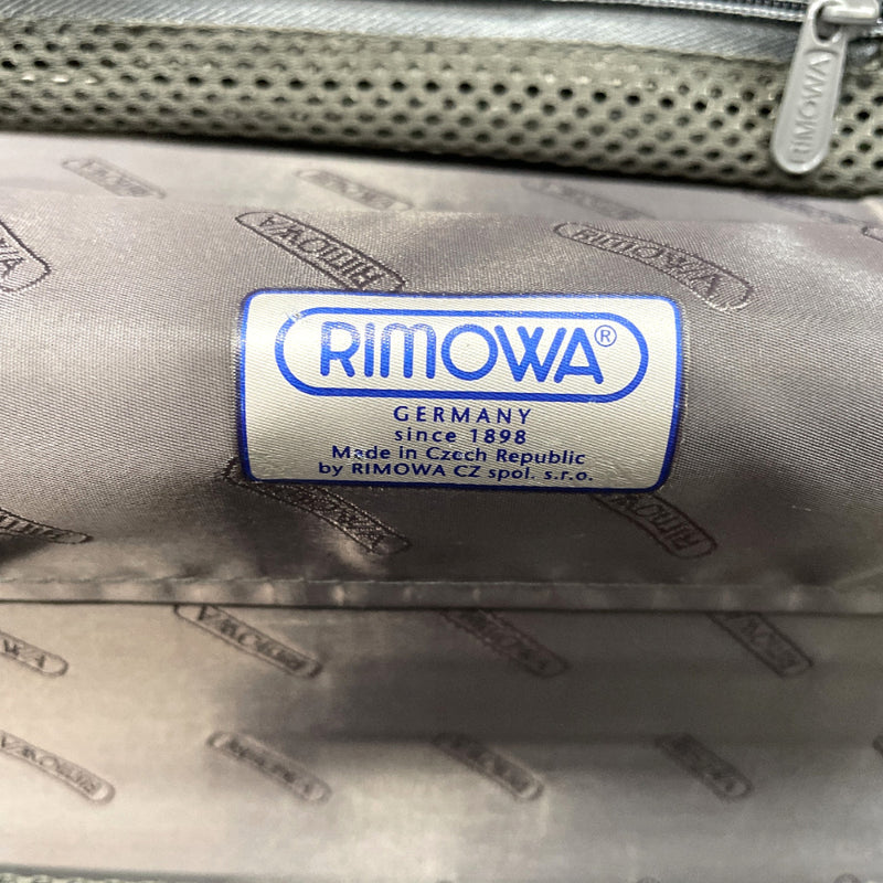 RIMOWA Carry Bag Salsa Deluxe 4 wheels Black unisex Used