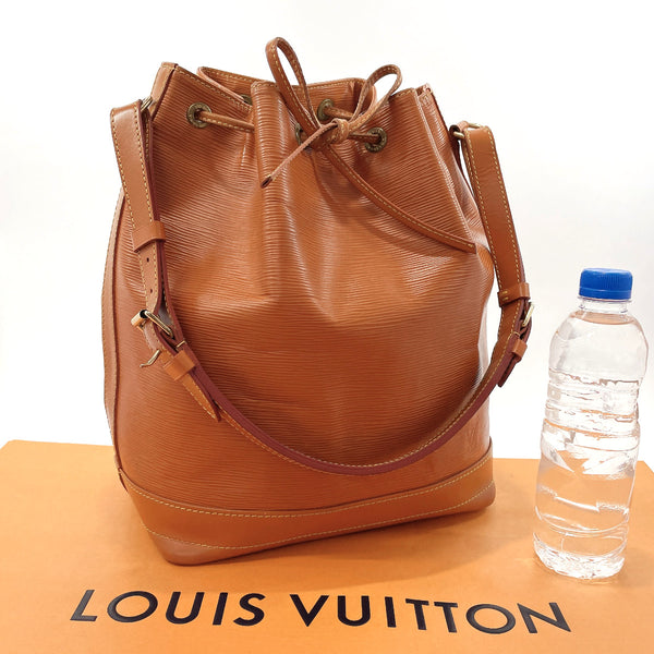 LOUIS VUITTON Shoulder Bag M44008 Noe Epi Leather Camel Camel Women Used