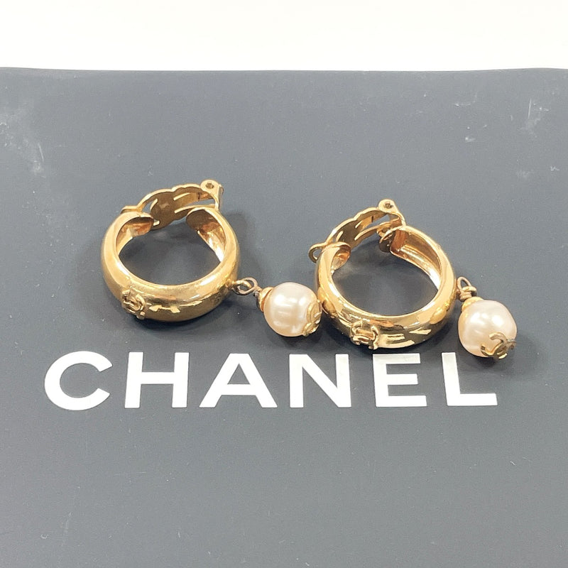 CHANEL Earring COCO Mark metal/Fake pearl gold 29 Women Used