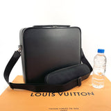 LOUIS VUITTON Business bag M30832 Porto Ordina Tour Odessa Taiga Black mens Used
