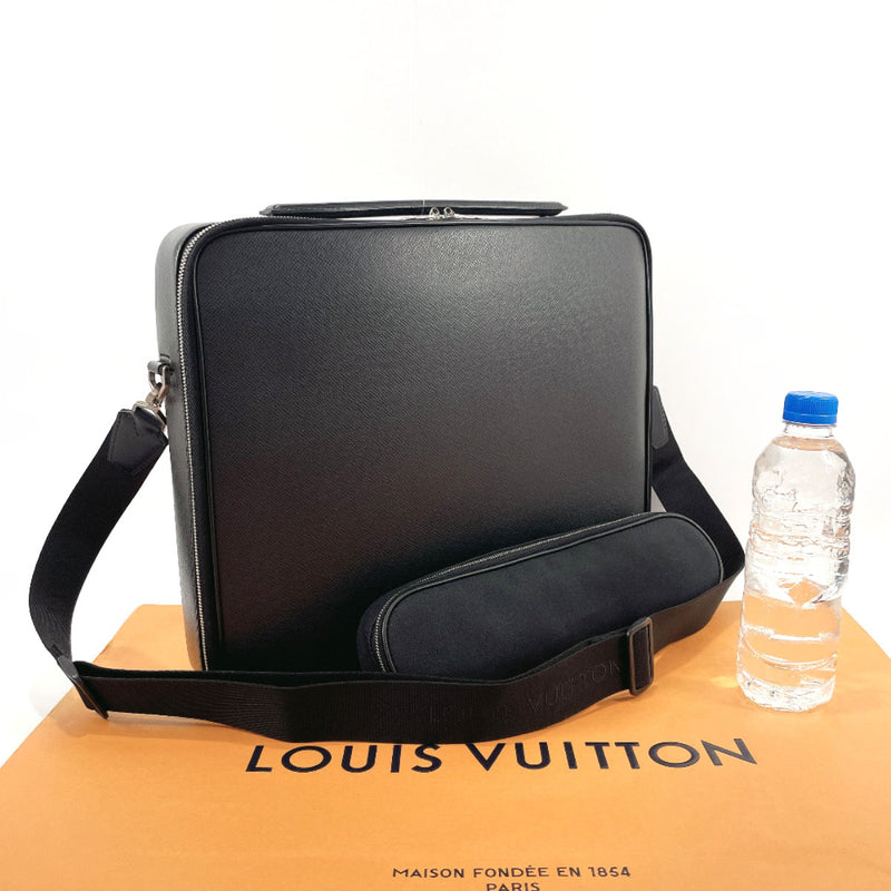 LOUIS VUITTON Business bag M30832 Porto Ordina Tour Odessa Taiga Black –