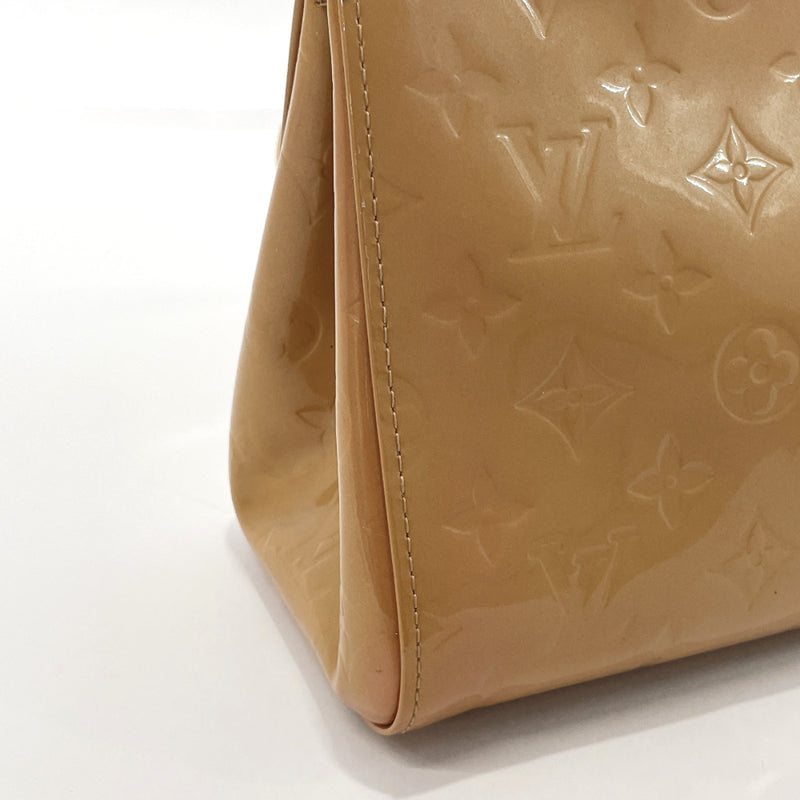Louis Vuitton Monogram Vernis Roxbury Drive M91372 Beige Leather Patent  leather ref.967375 - Joli Closet