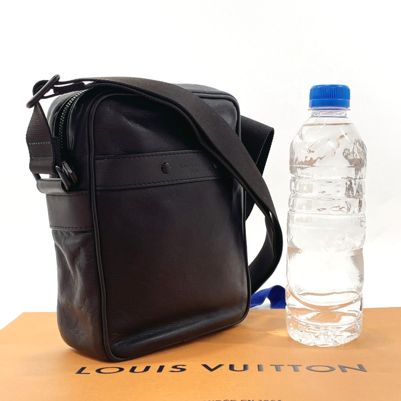Louis Vuitton Danube Messenger in Black for Men