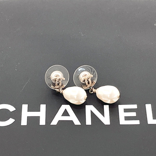 CHANEL earring COCO Mark metal/Fake pearl gold Women Used