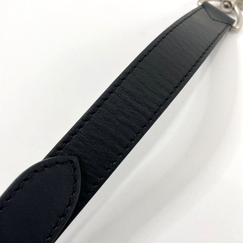 louis vuitton with black strap