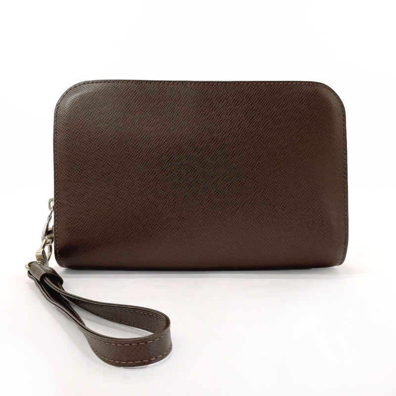 Louis Vuitton Taiga Pochette Baïkal - Brown Clutches, Handbags