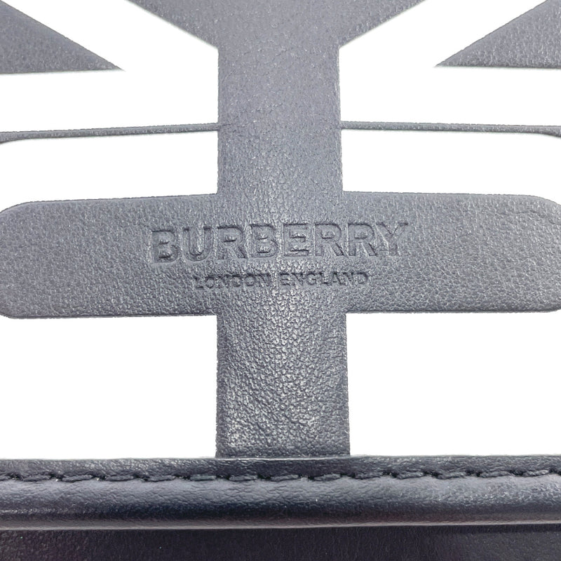 BURBERRY Shoulder Bag 8051828 universal passport leather Black ITTRESRL44SCA mens Used