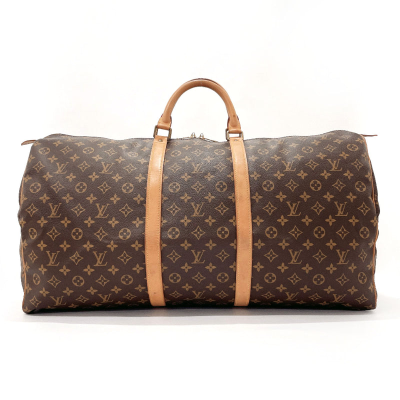 The smallest sized Keepall in Monogram canvas is the ideal travel
