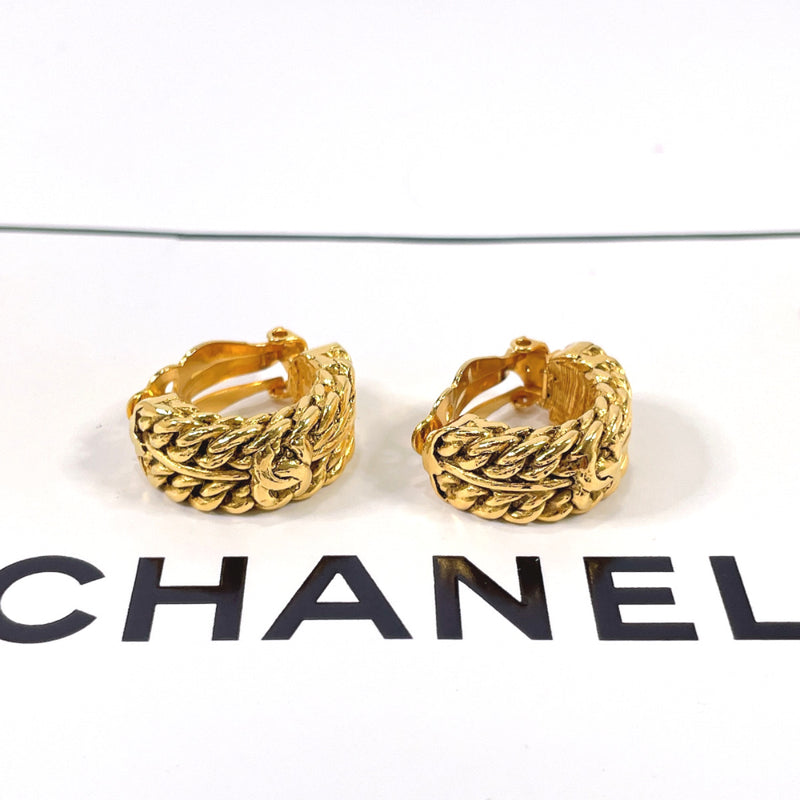 CHANEL Earring Chain COCO Mark metal gold Women Used –