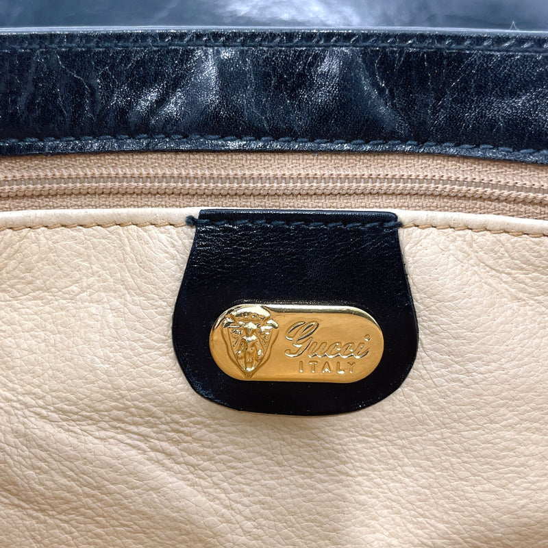 GUCCI Shoulder Bag 001・261・1070 Old Gucci leather Black Women Used