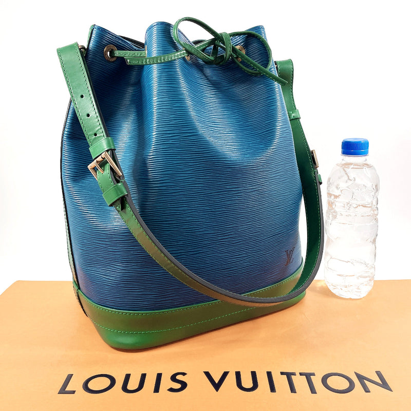 LOUIS VUITTON Shoulder Bag M44044 Noe Epi Leather blue blue Women Used