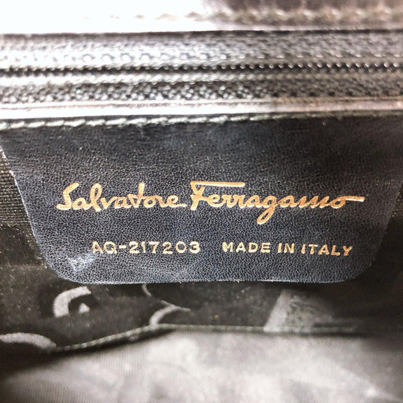 Salvatore Ferragamo Shoulder Bag AQ-217203 Vala vintage leather