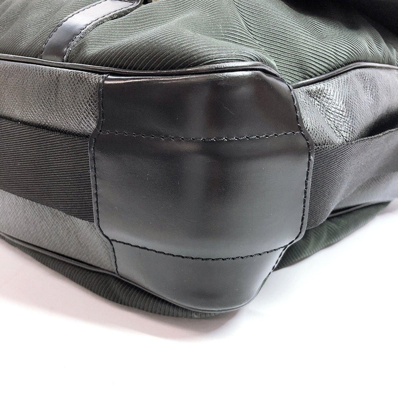 LOUIS VUITTON Shoulder Bag M30162 Del Soo Taiga black green mens Used - JP-BRANDS.com