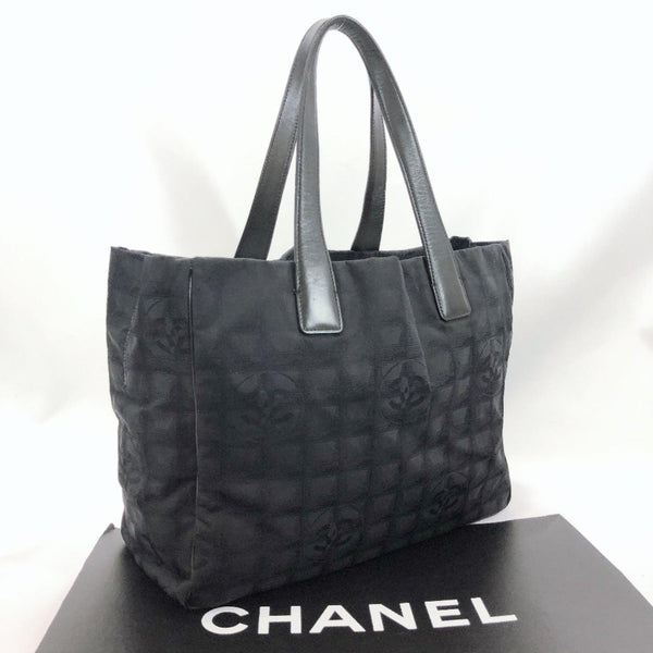 Chanel 2016 Deauville Extra Large Canvas And Leather Tote Bag For