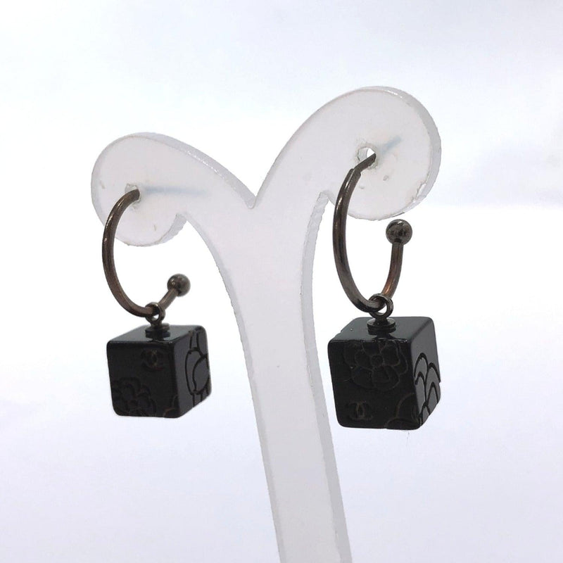 CHANEL earring Camelia Cube Synthetic resin black 02 A Women Used - JP-BRANDS.com