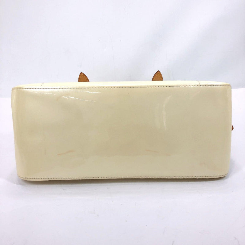 Pre-owned Louis Vuitton Perle Monogram Vernis French Wallet In White