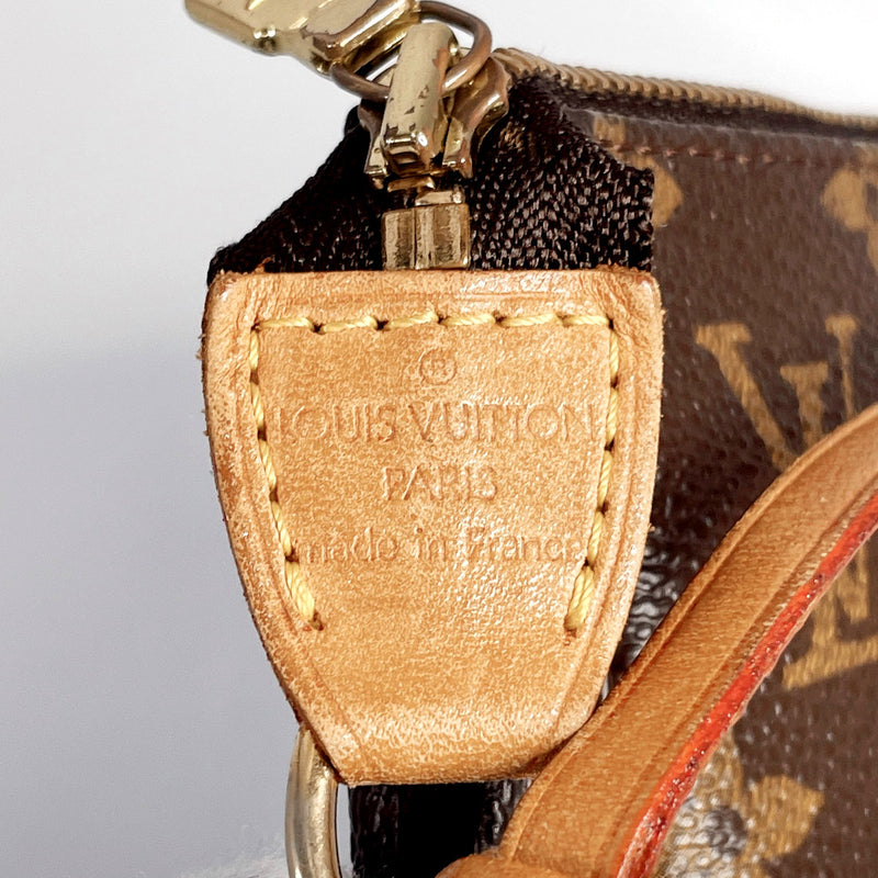Vintage Louis Vuitton Pochette Accessoires M51980